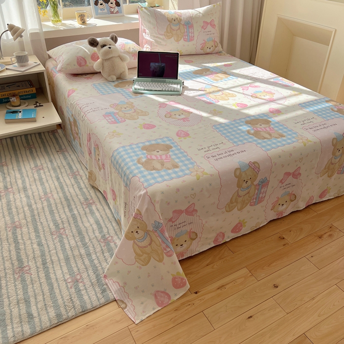 91家纺网 家纺一手货源 找家纺 六巷胡同 2026新款40支全棉13070卡通单品床单 草莓甜心犬