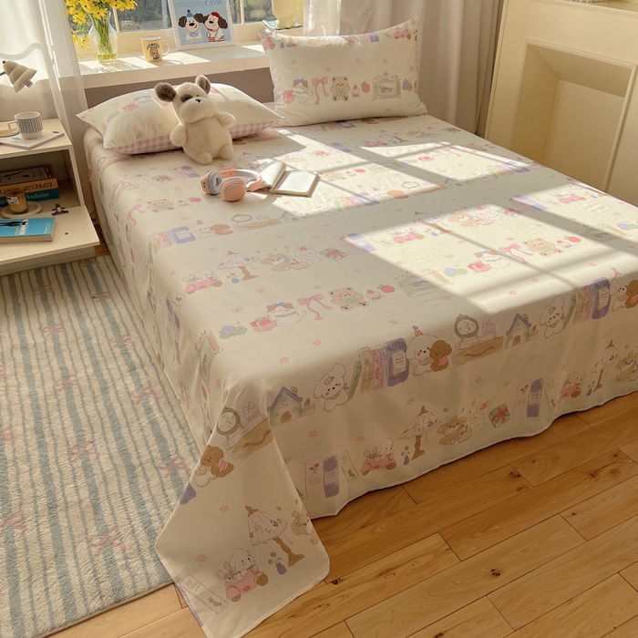 91家纺网 家纺一手货源 找家纺 六巷胡同 2026新款40支全棉13070卡通单品床单 欢乐课堂趴