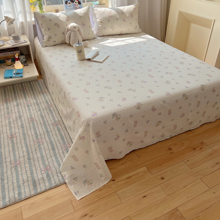 91家纺网 家纺一手货源 找家纺 六巷胡同 2026新款40支全棉13070卡通单品床单 假日庄园兔