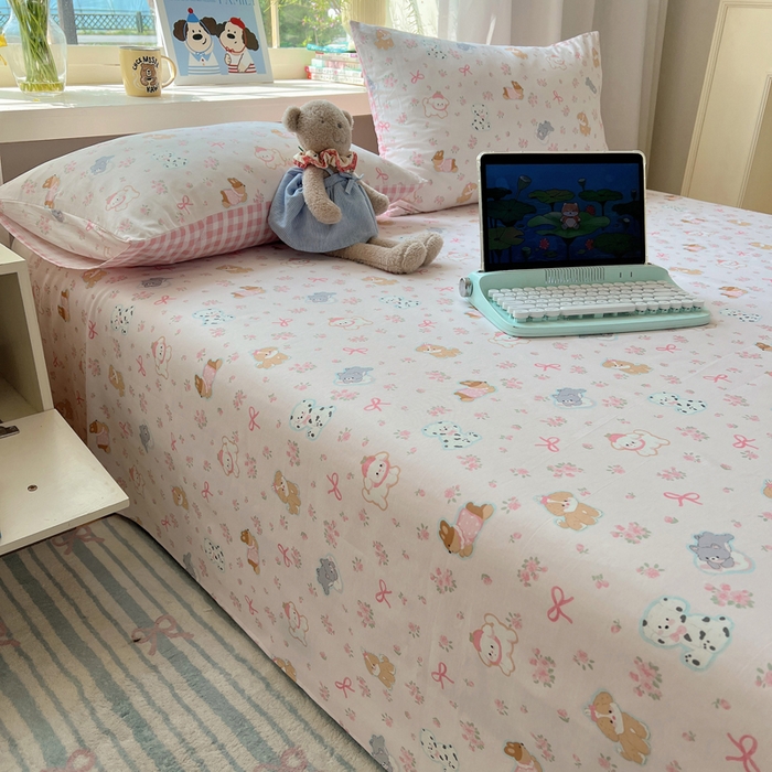 91家纺网 家纺一手货源 找家纺 六巷胡同 2026新款40支全棉13070卡通单品床单 浪漫碎花犬