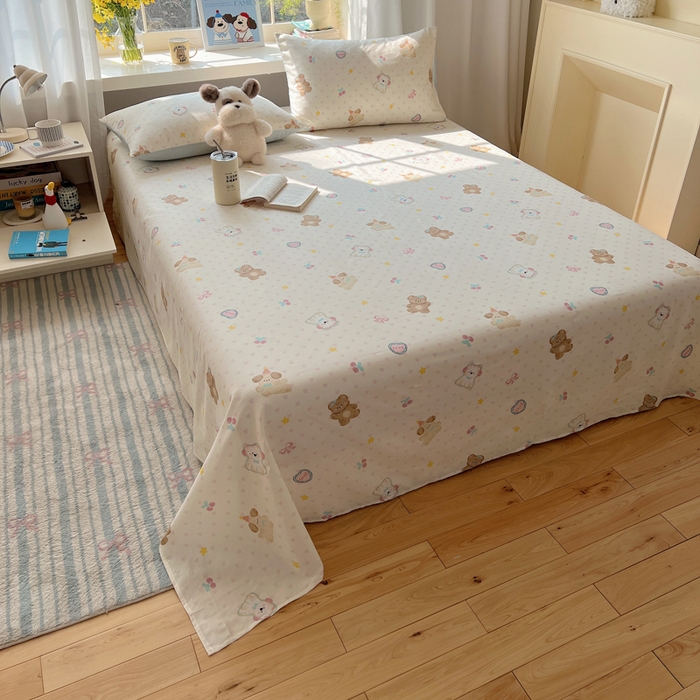 91家纺网 家纺一手货源 找家纺 六巷胡同 2026新款40支全棉13070卡通单品床单 奶油甜心熊