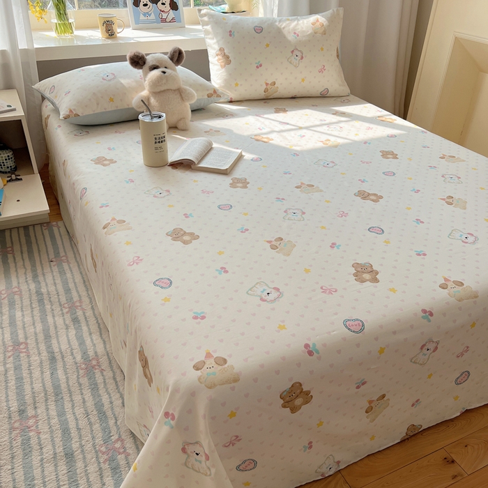 91家纺网 家纺一手货源 找家纺 六巷胡同 2026新款40支全棉13070卡通单品床单 奶油甜心熊