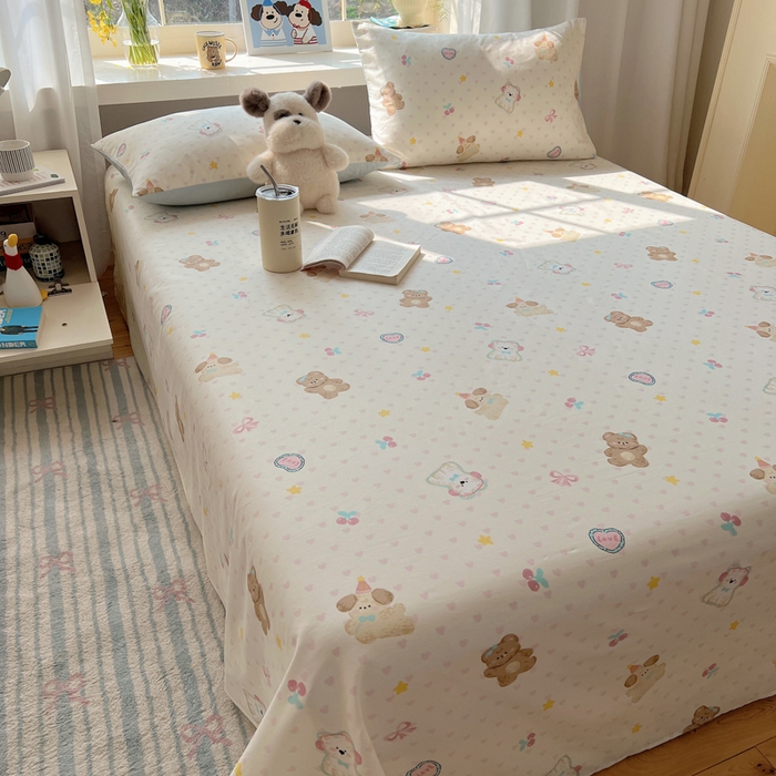 91家纺网 家纺一手货源 找家纺 六巷胡同 2026新款40支全棉13070卡通单品床单 奶油甜心熊