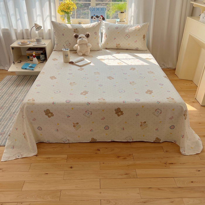 91家纺网 家纺一手货源 找家纺 六巷胡同 2026新款40支全棉13070卡通单品床单 奶油甜心熊