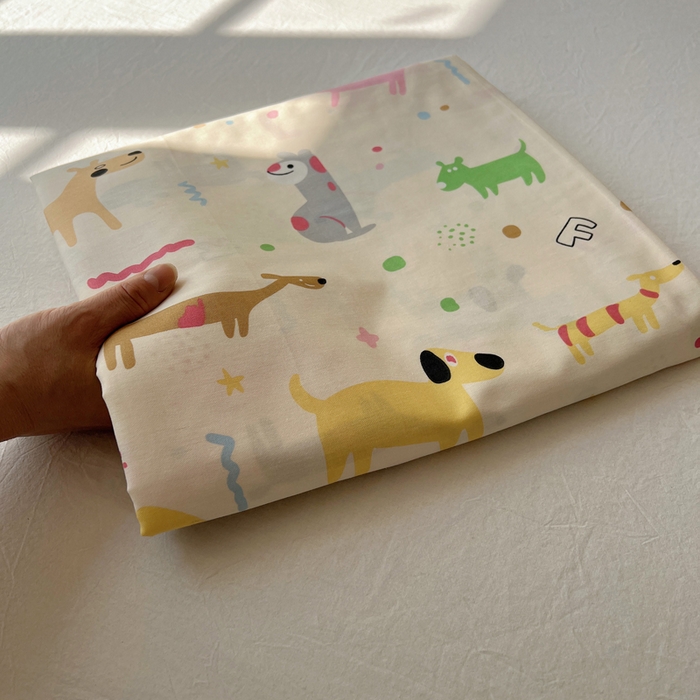 91家纺网 家纺一手货源 找家纺 六巷胡同 2026新款40支全棉13070卡通单品床单 床单叠拍图