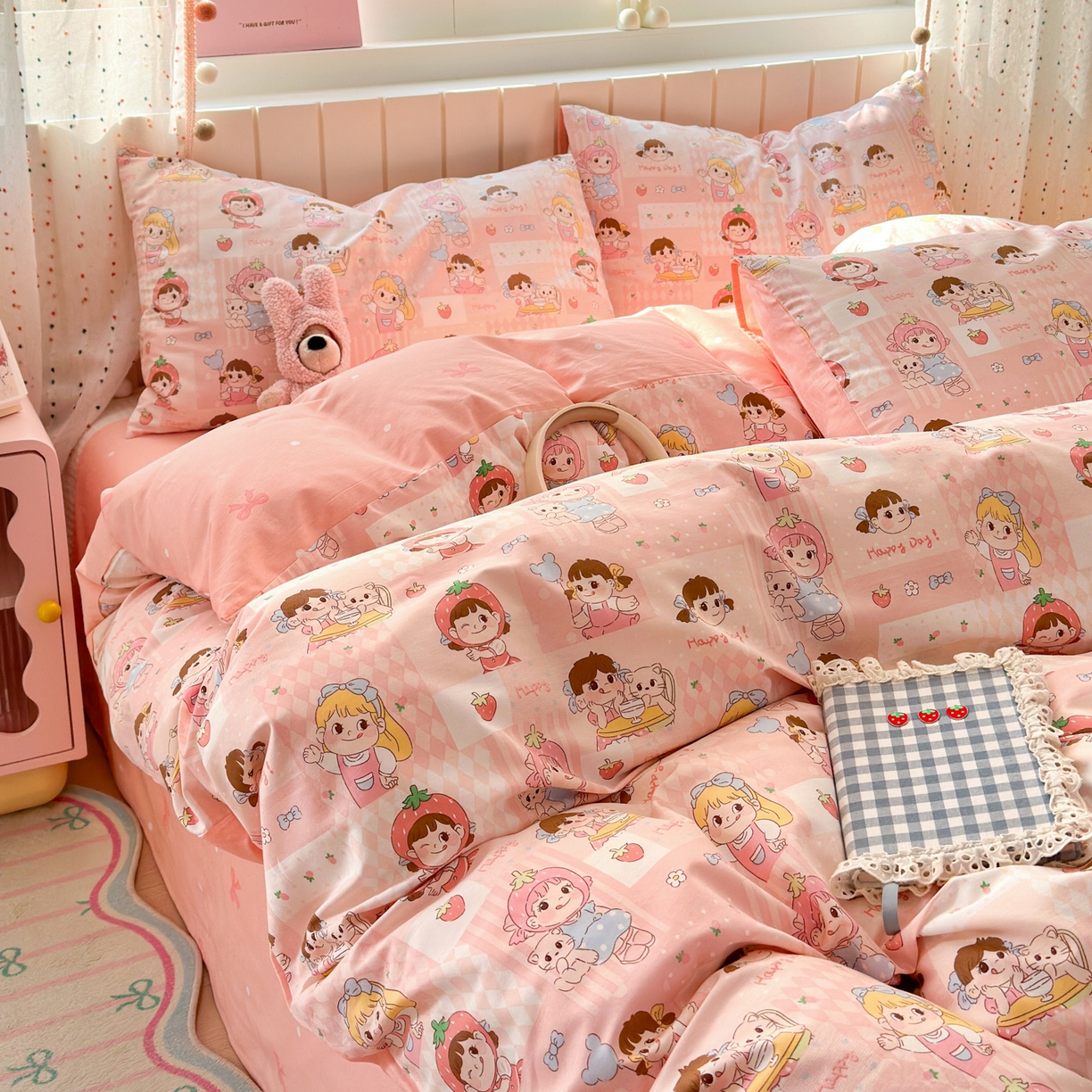 91家纺网 家纺一手货源 找家纺 清雅福 2026春夏新款INS小清新40支全棉13372四件套第一批 棒棒糖女孩