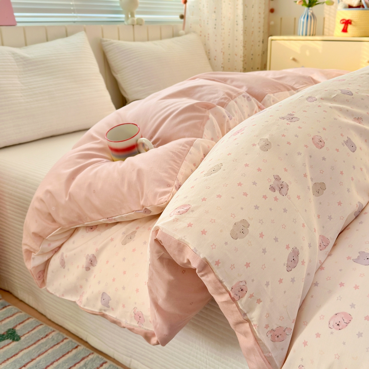 91家纺网 家纺一手货源 找家纺 清雅福 2026春夏新款INS小清新40支全棉13372单被套第一批 粉心狗