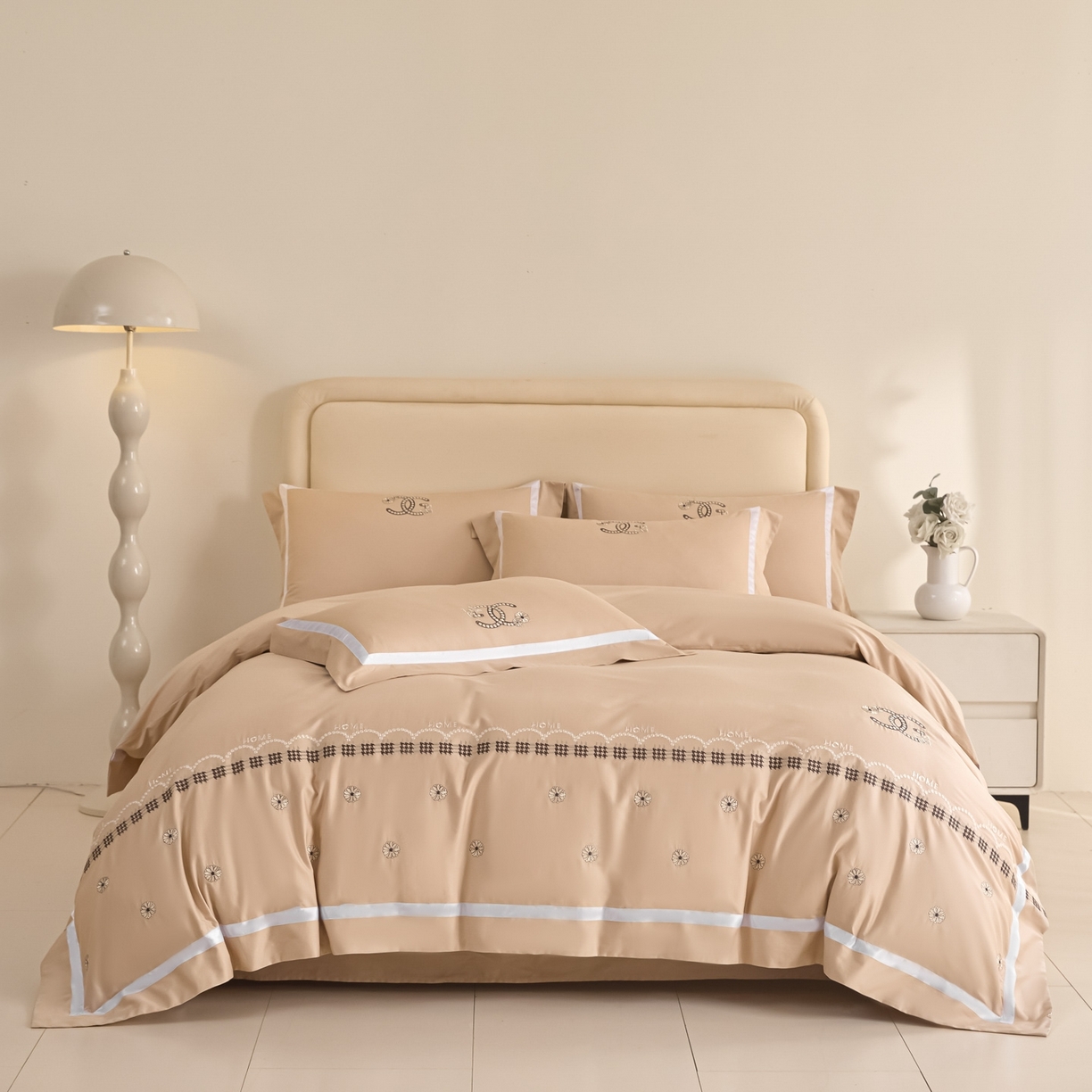 91家纺网 家纺一手货源 找家纺 新方向 2026年刺绣全棉100s贡缎长绒棉纯棉四件套-金伯妮 金伯妮-香槟