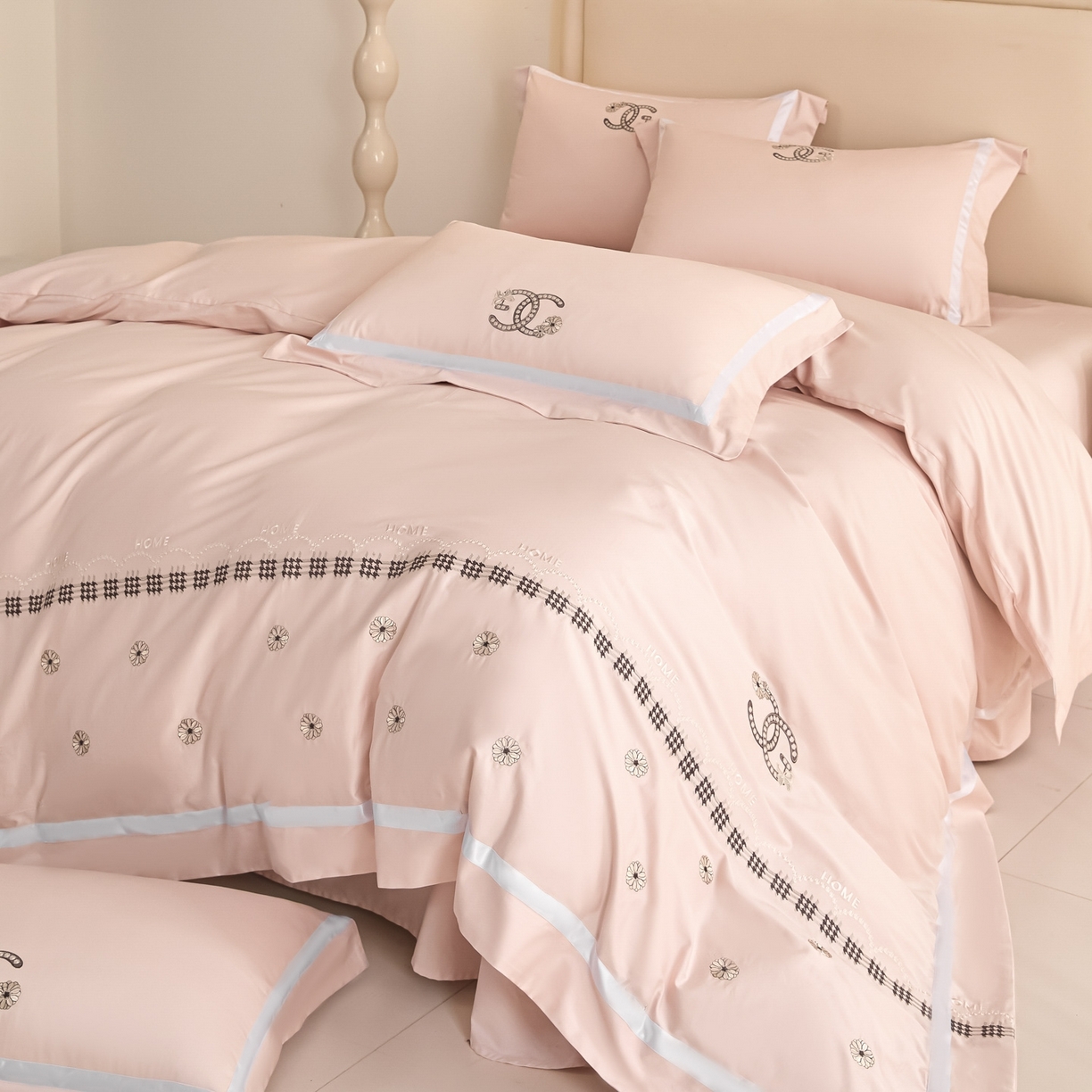 91家纺网 家纺一手货源 找家纺 新方向 2026年刺绣全棉100s贡缎长绒棉纯棉四件套-金伯妮 金伯妮-蔷薇粉