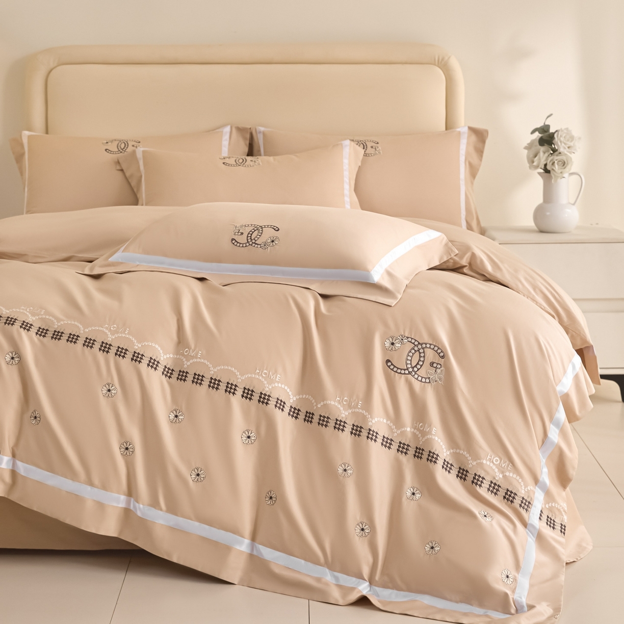 91家纺网 家纺一手货源 找家纺 新方向 2026年刺绣全棉100s贡缎长绒棉纯棉四件套-金伯妮 金伯妮-香槟