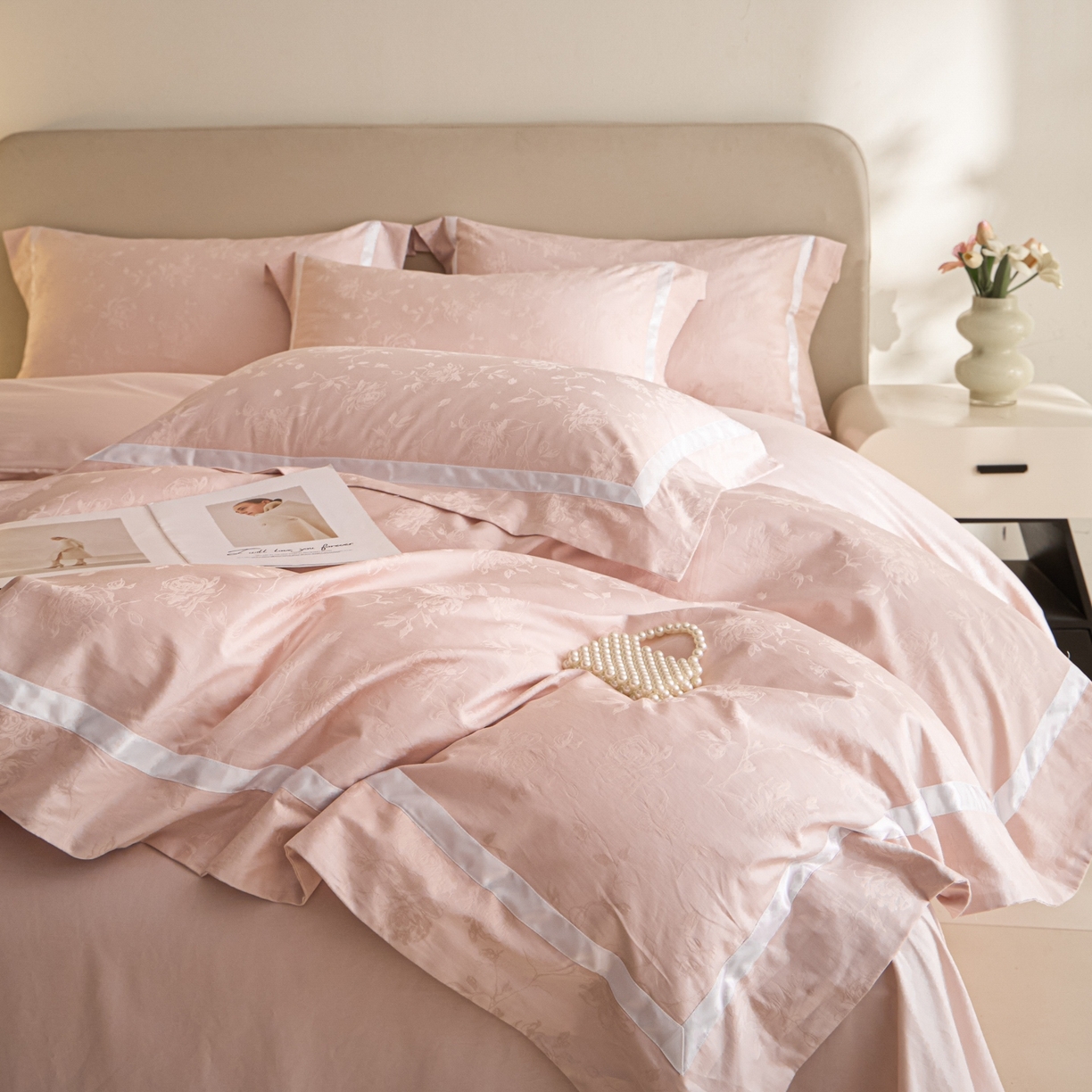 91家纺网 家纺一手货源 找家纺 新方向 2026年提花全棉100s贡缎长绒棉纯棉四件套-繁花 繁花-蔷薇粉