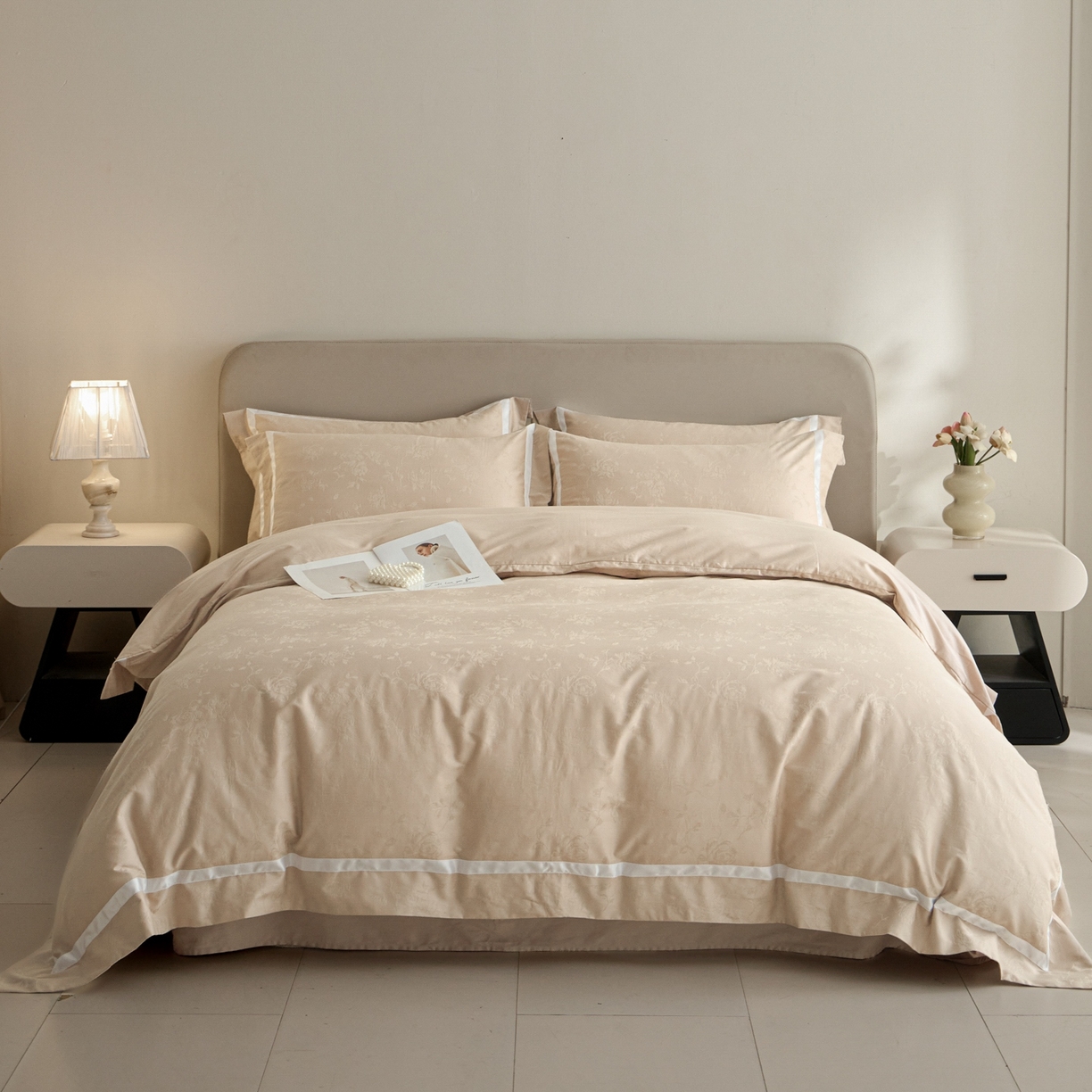 91家纺网 家纺一手货源 找家纺 新方向 2026年提花全棉100s贡缎长绒棉纯棉四件套-繁花 繁花-香槟