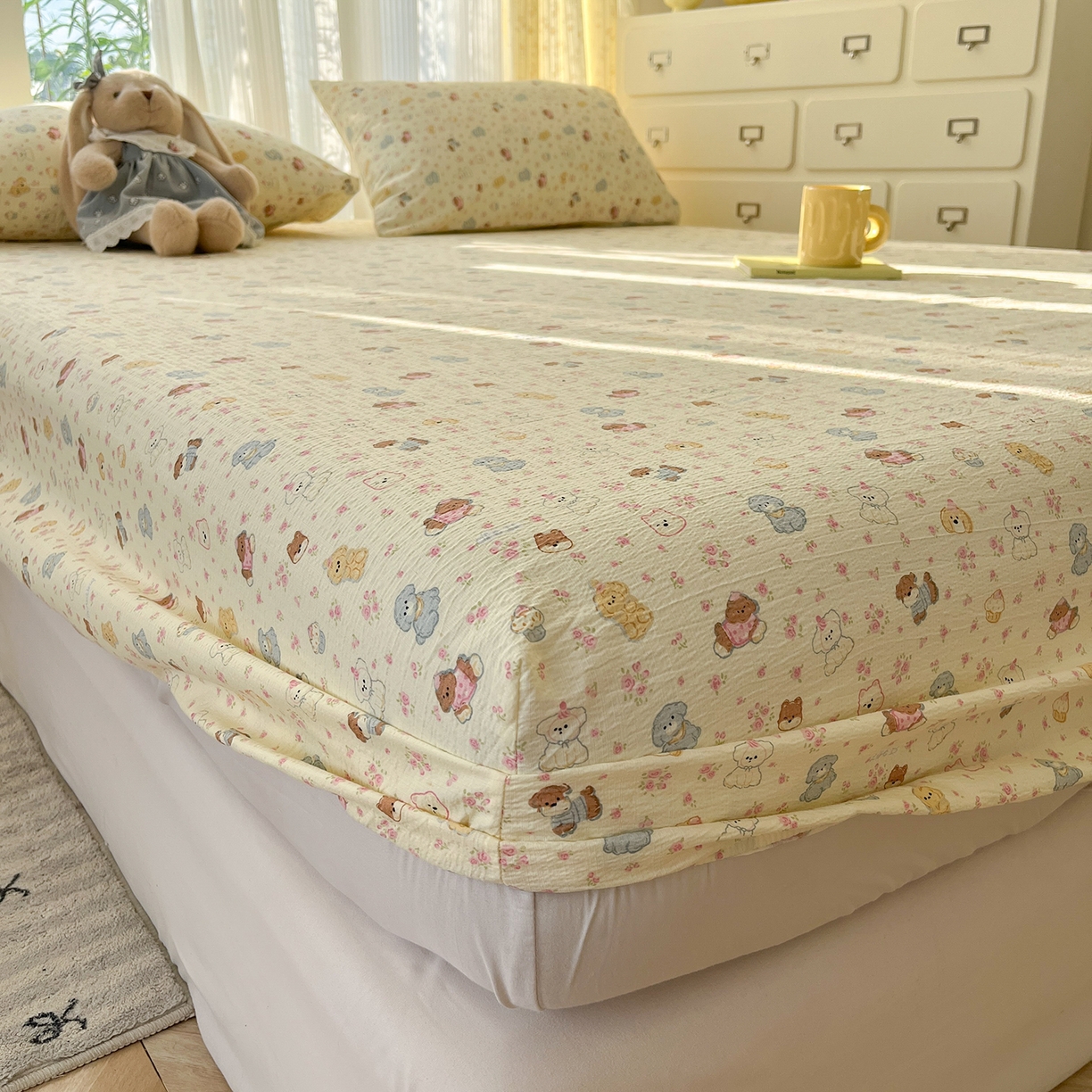 91家纺网 家纺一手货源 找家纺 沐芷 2026 【提供买家秀】双层纱A类床笠单件/床笠三件套  床笠款床罩床垫保护套罩 狗狗派对