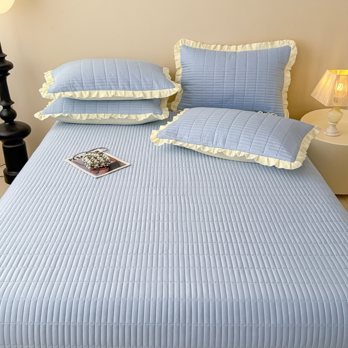 91家纺网 家纺一手货源 找家纺 妮可 2026新款绗缝多功能四季款花边单床盖床盖单件单品床盖 冰湖蓝