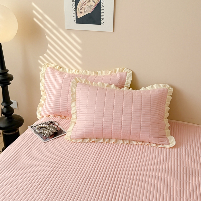 91家纺网 家纺一手货源 找家纺 妮可 2026新款绗缝多功能四季款花边单床盖床盖单件单品床盖 梦幻粉