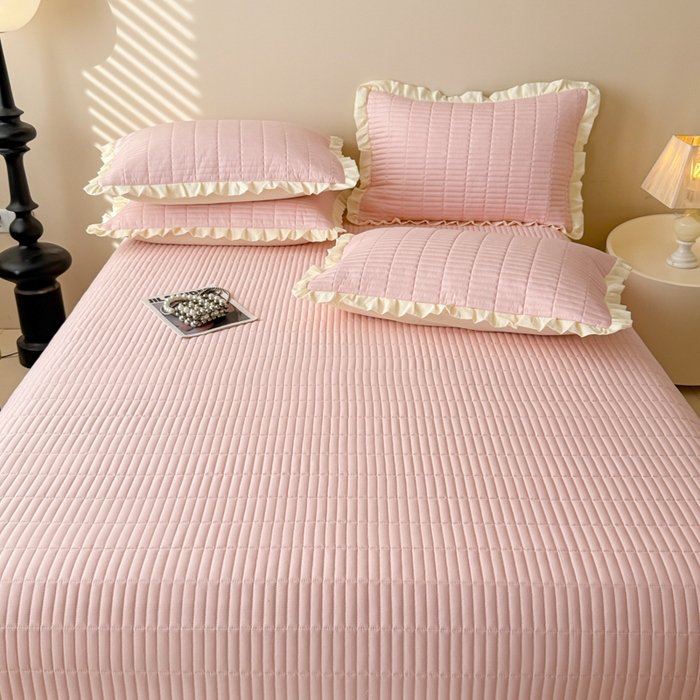 91家纺网 家纺一手货源 找家纺 妮可 2026新款绗缝多功能四季款花边单床盖床盖单件单品床盖 梦幻粉