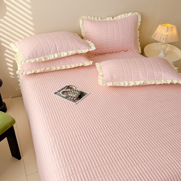 91家纺网 家纺一手货源 找家纺 妮可 2026新款绗缝多功能四季款花边单床盖床盖单件单品床盖 梦幻粉