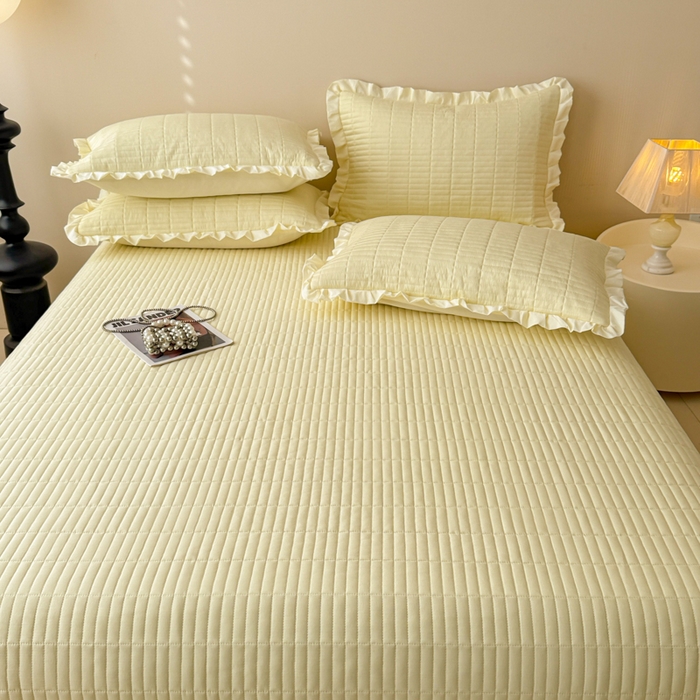 91家纺网 家纺一手货源 找家纺 妮可 2026新款绗缝多功能四季款花边单床盖床盖单件单品床盖 奶油黄