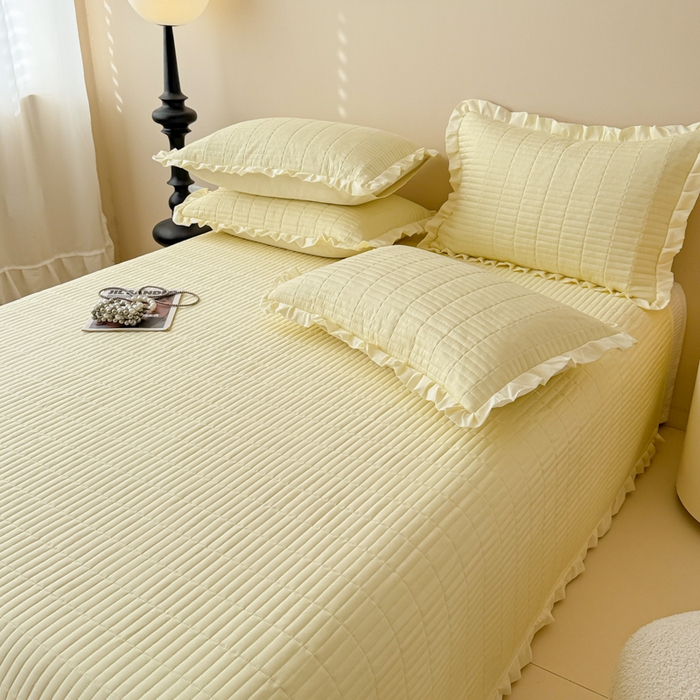 91家纺网 家纺一手货源 找家纺 妮可 2026新款绗缝多功能四季款花边单床盖床盖单件单品床盖 奶油黄
