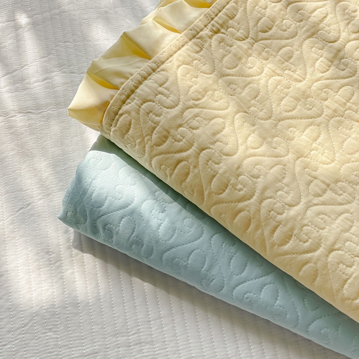 91家纺网 家纺一手货源 找家纺 （总）妮可 2026新款全棉纯棉绗缝多功能四季款荷叶边单床盖床盖单件单品床盖