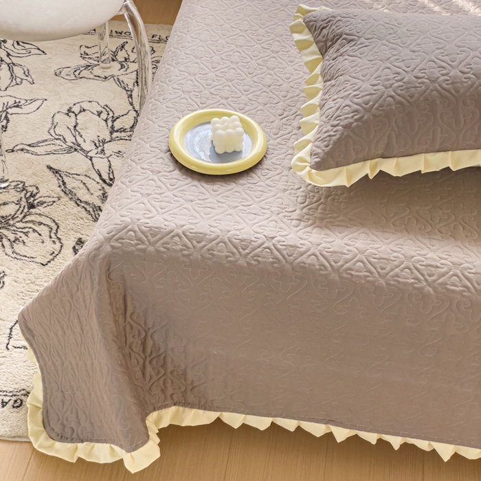 91家纺网 家纺一手货源 找家纺 妮可 2026新款全棉纯棉绗缝多功能四季款荷叶边单床盖床盖单件单品床盖 轻奢灰