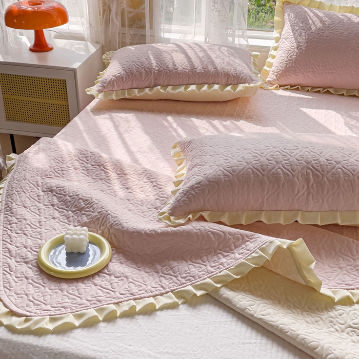 91家纺网 家纺一手货源 找家纺 妮可 2026新款全棉纯棉绗缝多功能四季款荷叶边单床盖床盖单件单品床盖 春日粉