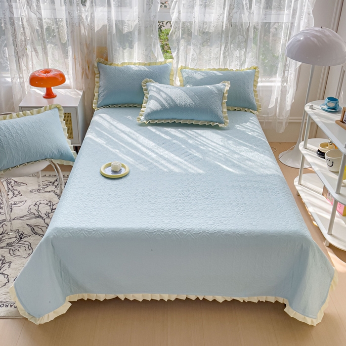91家纺网 家纺一手货源 找家纺 妮可 2026新款全棉纯棉绗缝多功能四季款荷叶边单床盖床盖单件单品床盖 浅水蓝