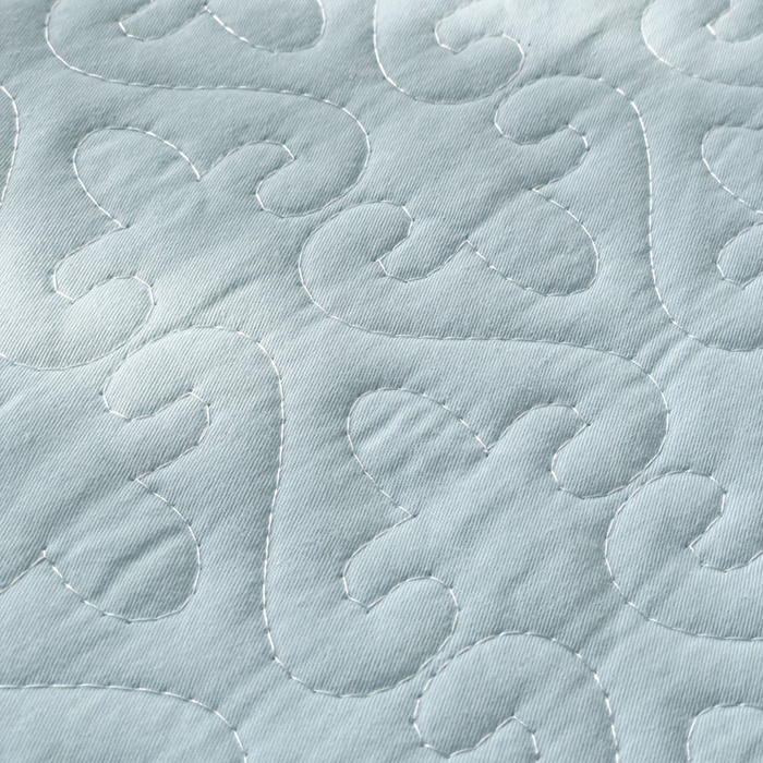 91家纺网 家纺一手货源 找家纺 妮可 2026新款全棉纯棉绗缝多功能四季款荷叶边单床盖床盖单件单品床盖 浅水蓝