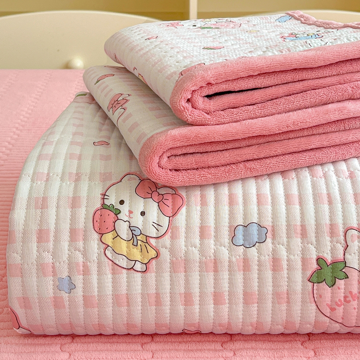 91家纺网 家纺一手货源 找家纺 （总）恒尚居 2026新款A类双层纱牛奶绒夹棉床垫