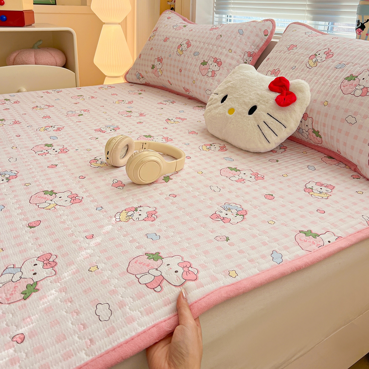 91家纺网 家纺一手货源 找家纺 （总）恒尚居 2026新款A类双层纱牛奶绒夹棉床垫