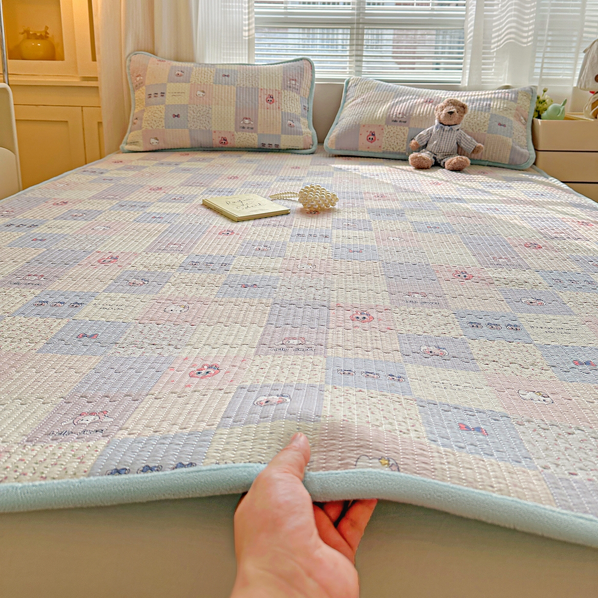 91家纺网 家纺一手货源 找家纺 （总）恒尚居 2026新款A类双层纱牛奶绒夹棉床垫