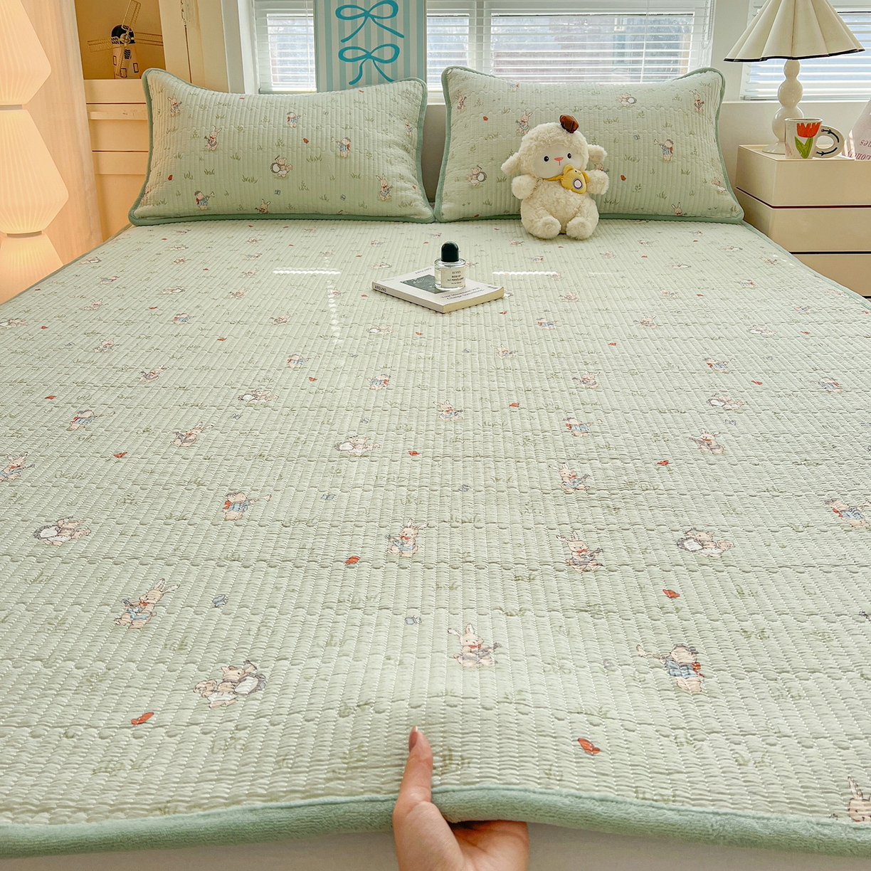 91家纺网 家纺一手货源 找家纺 （总）恒尚居 2026新款A类双层纱牛奶绒夹棉床垫