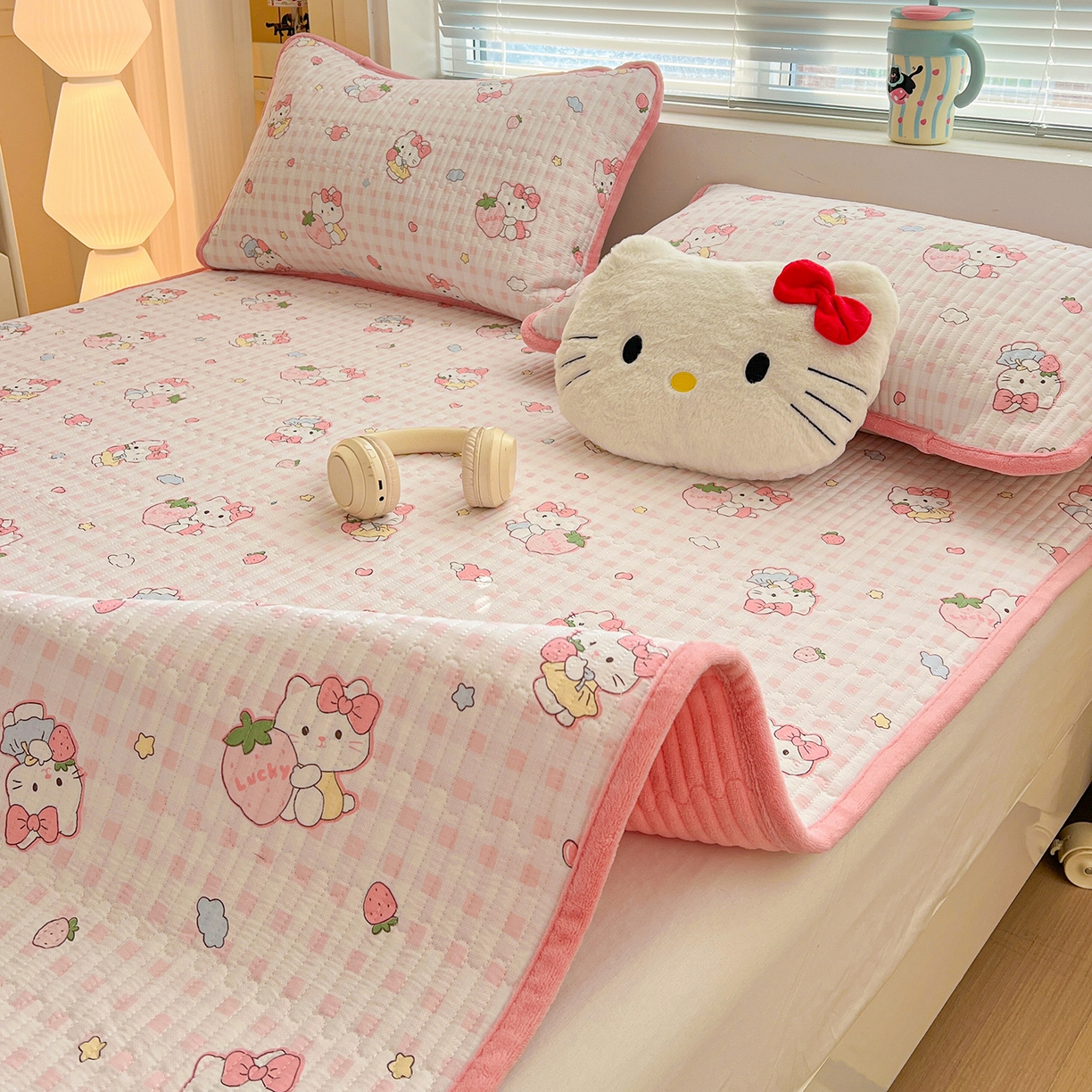 91家纺网 家纺一手货源 找家纺 恒尚居 2026新款A类双层纱牛奶绒夹棉床垫 KT猫