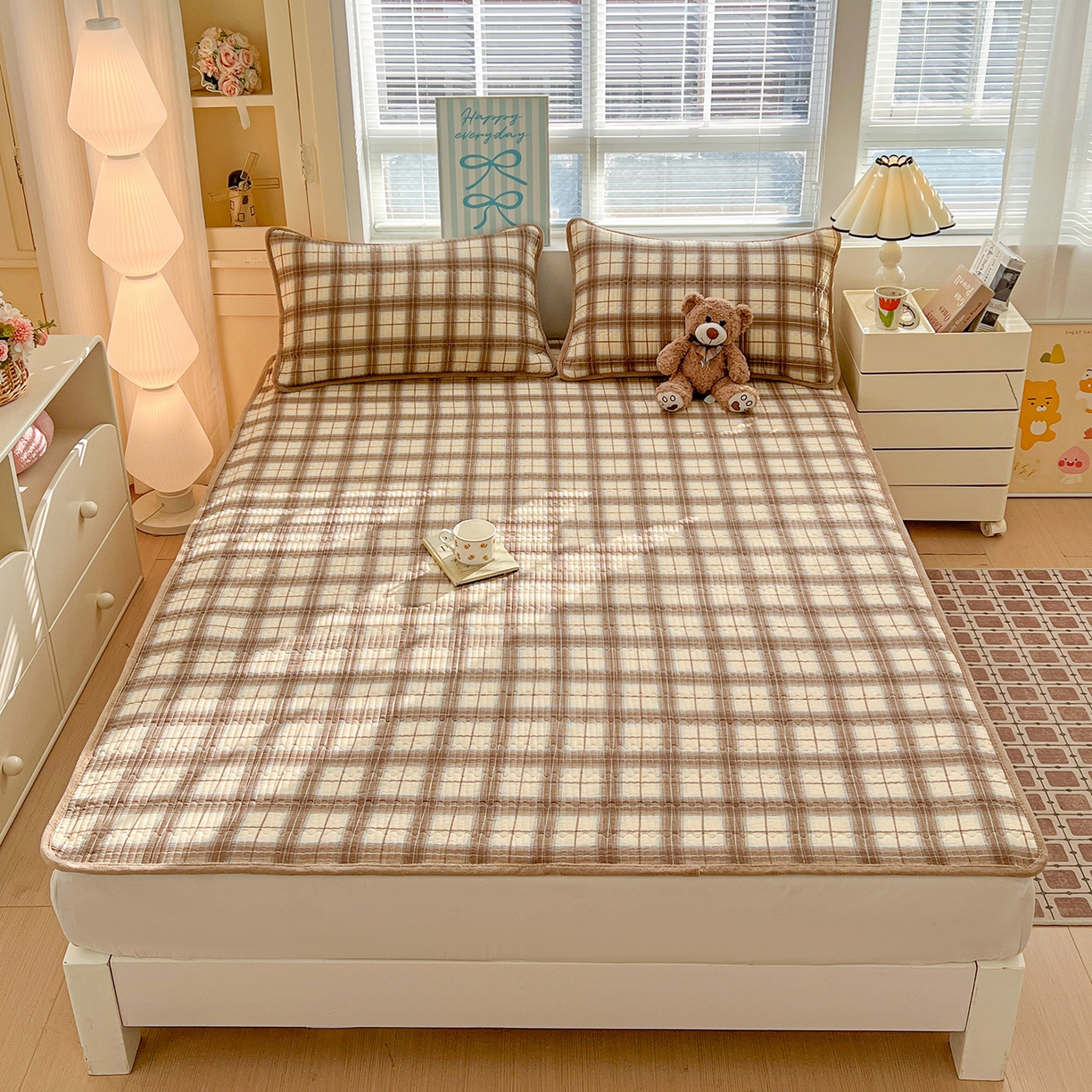 91家纺网 家纺一手货源 找家纺 恒尚居 2026新款A类双层纱牛奶绒夹棉床垫 贝拉格