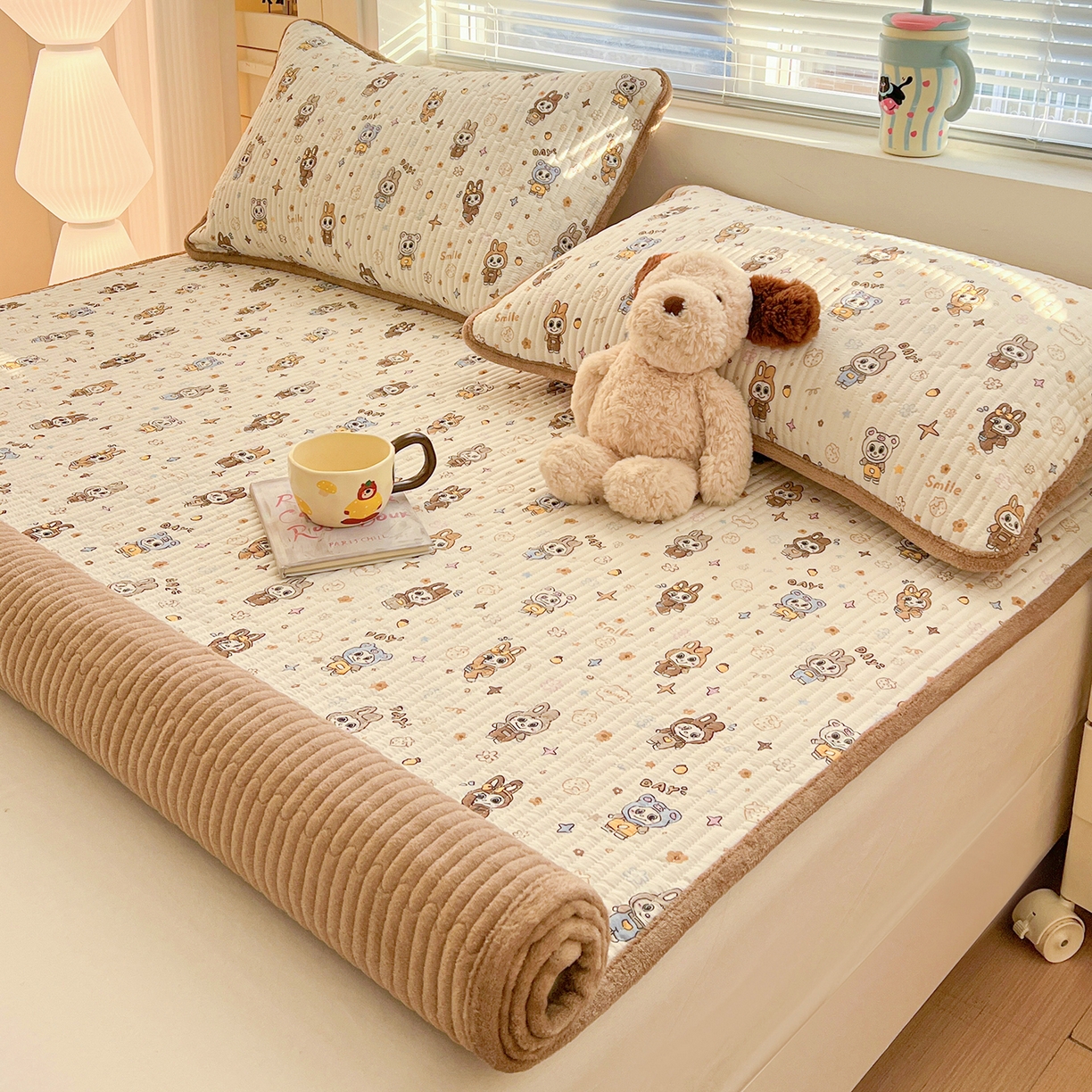 91家纺网 家纺一手货源 找家纺 恒尚居 2026新款A类双层纱牛奶绒夹棉床垫 拉布布