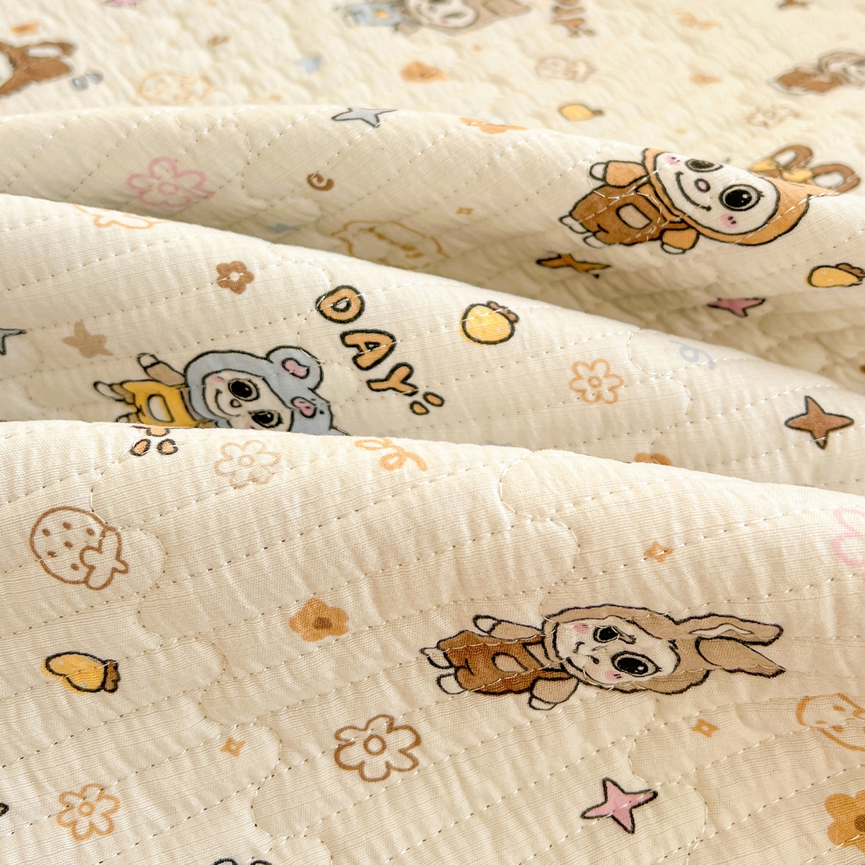 91家纺网 家纺一手货源 找家纺 恒尚居 2026新款A类双层纱牛奶绒夹棉床垫 拉布布