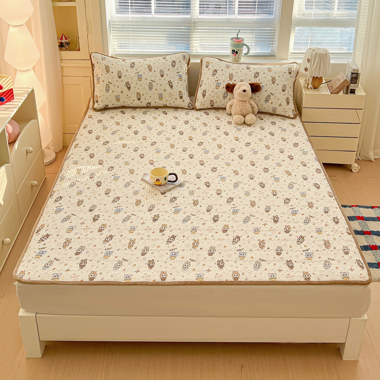 91家纺网 家纺一手货源 找家纺 恒尚居 2026新款A类双层纱牛奶绒夹棉床垫 拉布布