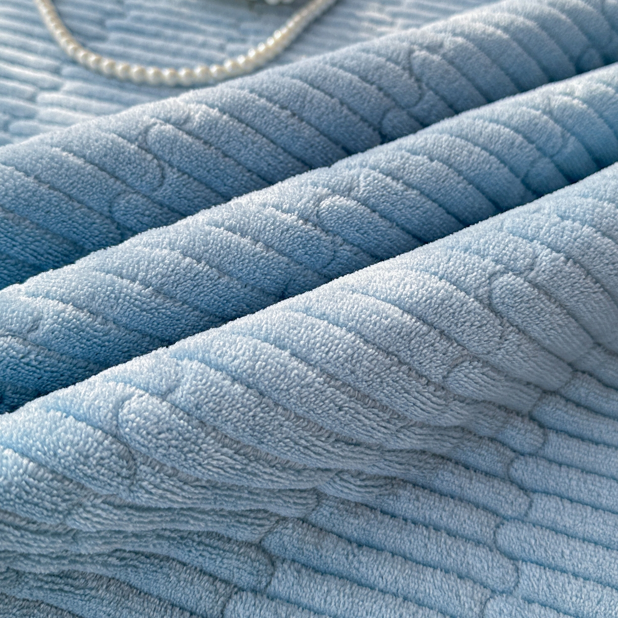 91家纺网 家纺一手货源 找家纺 恒尚居 2026新款A类双层纱牛奶绒夹棉床垫 蓝调