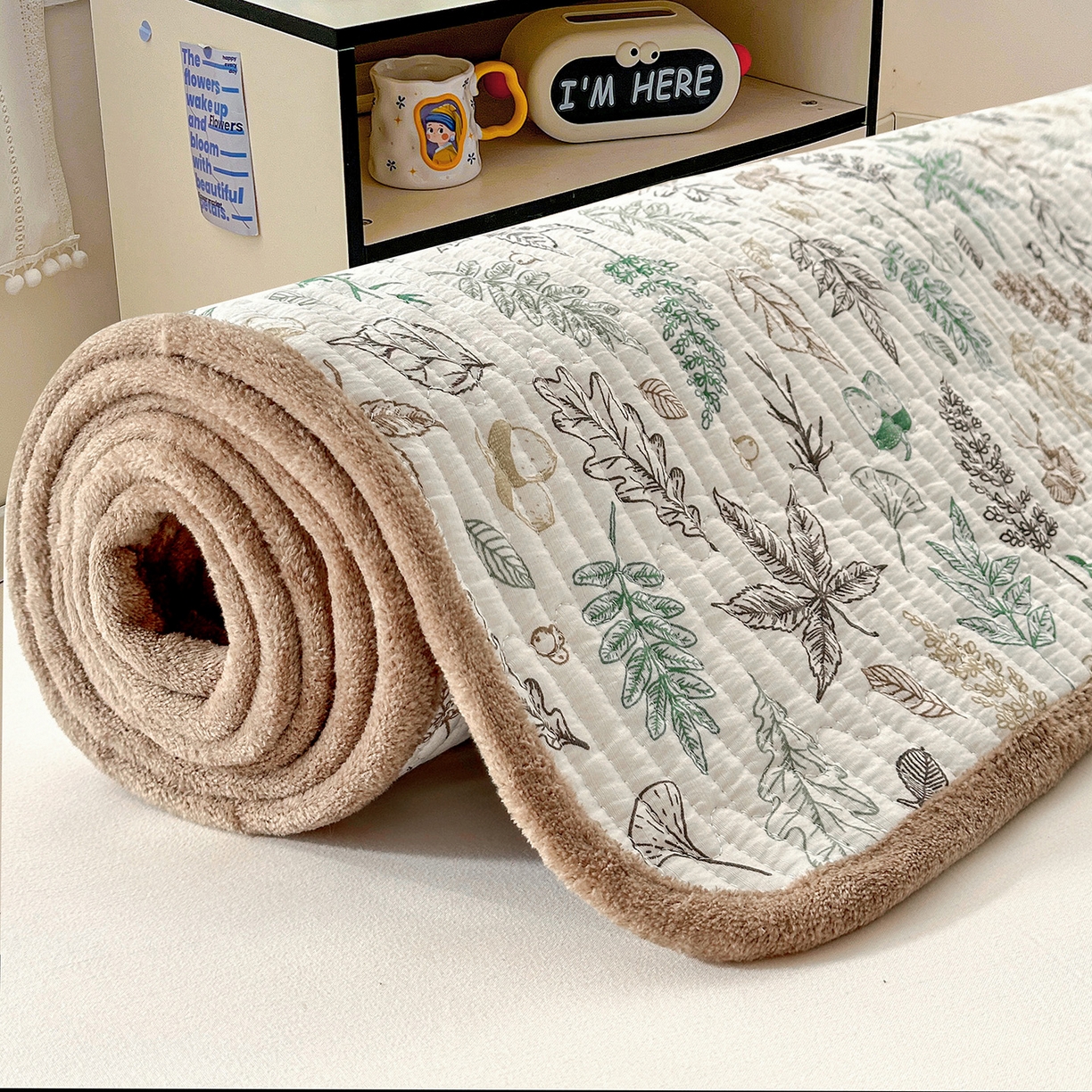 91家纺网 家纺一手货源 找家纺 恒尚居 2026新款A类双层纱牛奶绒夹棉床垫 落叶