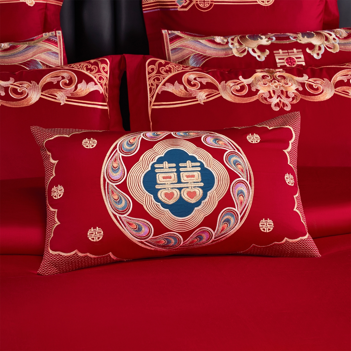 91家纺网 家纺一手货源 找家纺 芊囍纺 2026新款双面长绒棉高端婚庆提花重工刺绣四件套多件套系列 龙凤九霄