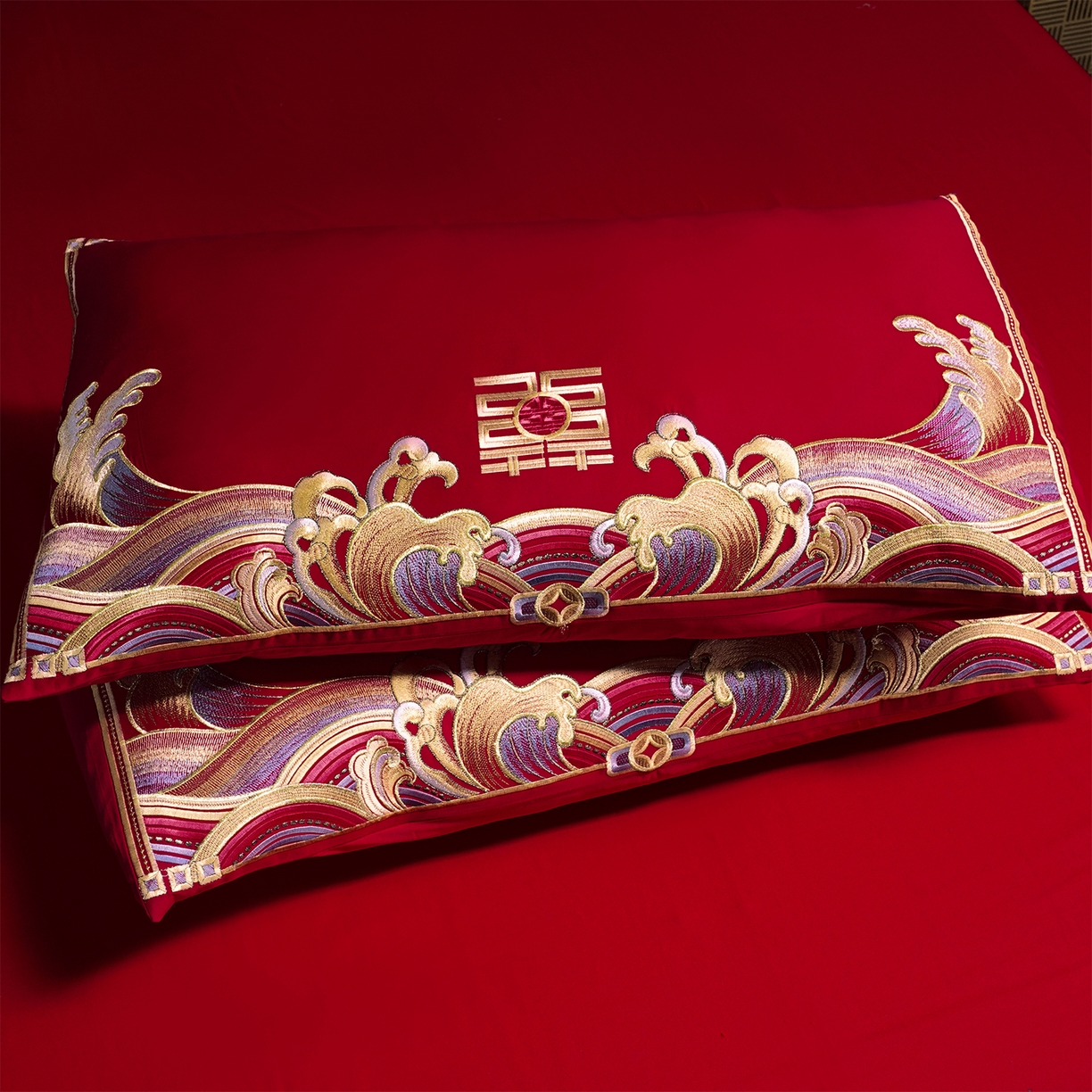 91家纺网 家纺一手货源 找家纺 芊囍纺 2026新款双面长绒棉高端婚庆提花重工刺绣四件套多件套系列 龙凤九霄