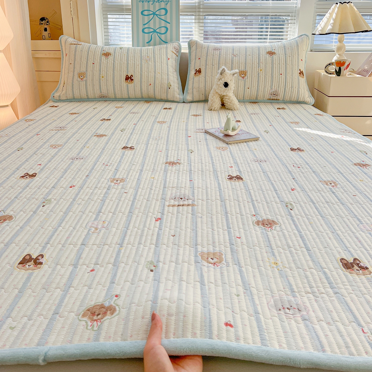 恒尚居 2026新款A类双层纱牛奶绒夹棉床垫 汪汪队