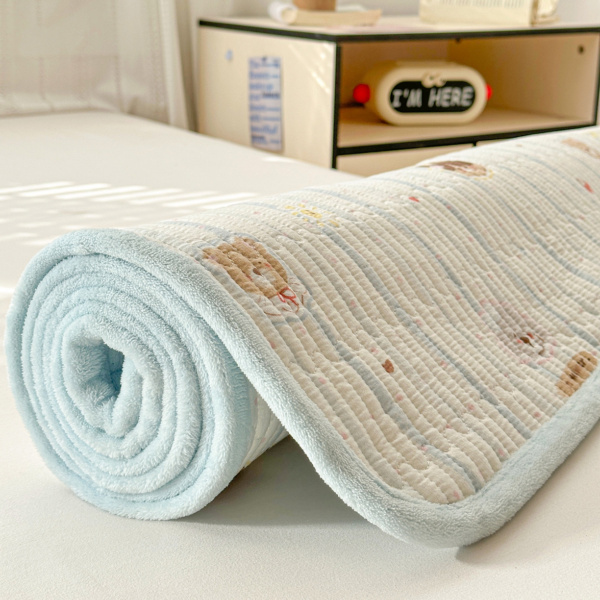 91家纺网 家纺一手货源 找家纺 恒尚居 2026新款A类双层纱牛奶绒夹棉床垫 汪汪队