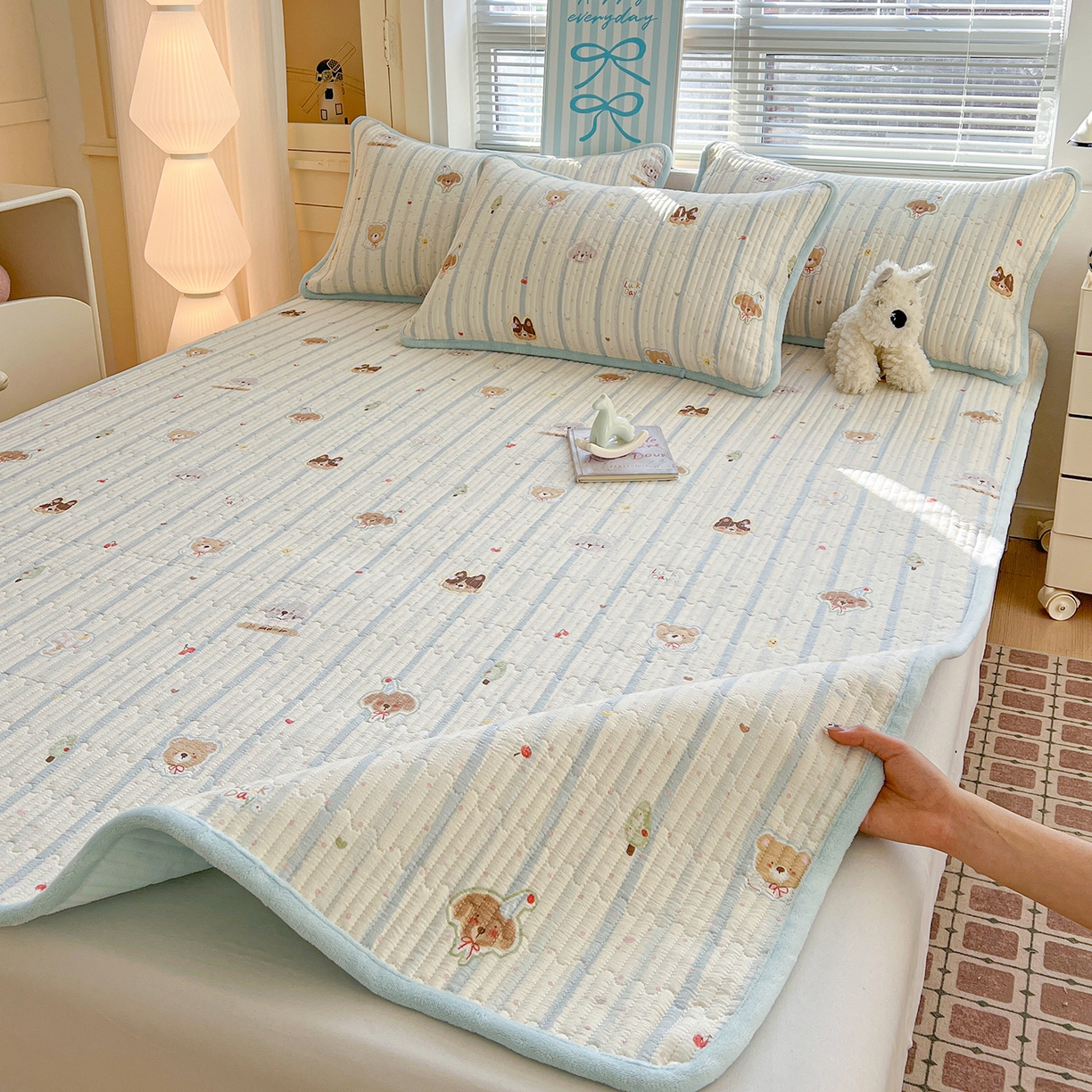 91家纺网 家纺一手货源 找家纺 恒尚居 2026新款A类双层纱牛奶绒夹棉床垫 汪汪队