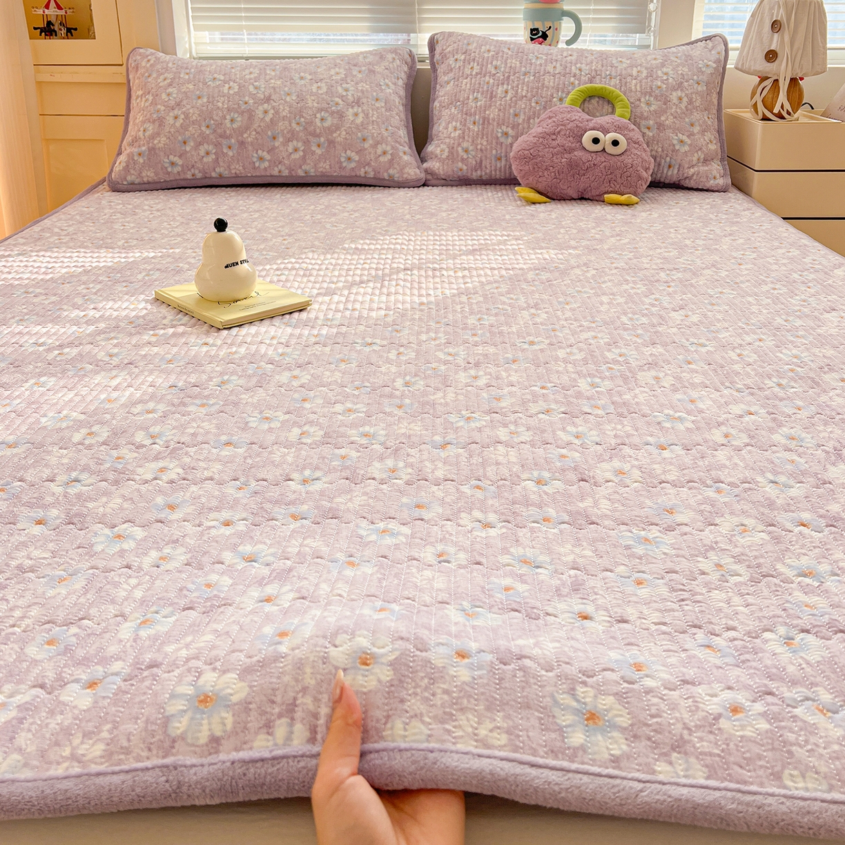 恒尚居 2026新款A类双层纱牛奶绒夹棉床垫 紫罗花