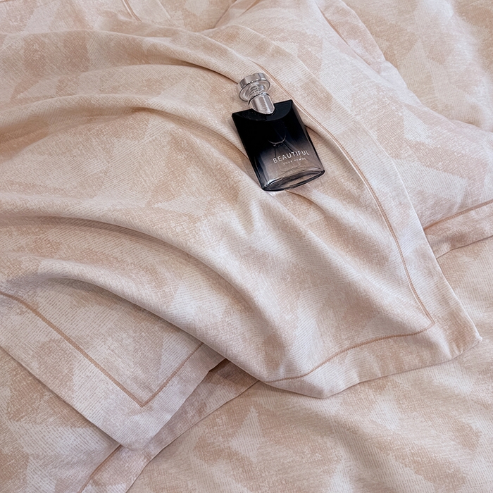 91家纺网 家纺一手货源 找家纺 遇安家纺 2026新款全棉活性印花四件套 维纳斯