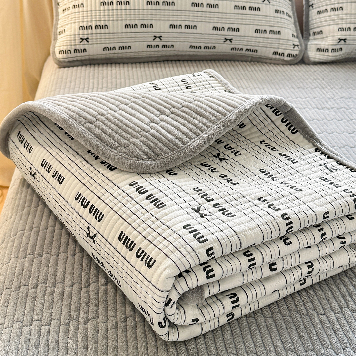 91家纺网 家纺一手货源 找家纺 （总）恒尚居 2026新款双层纱牛奶绒床垫床褥子云感夹棉床单软床垫-秋冬款-链接二