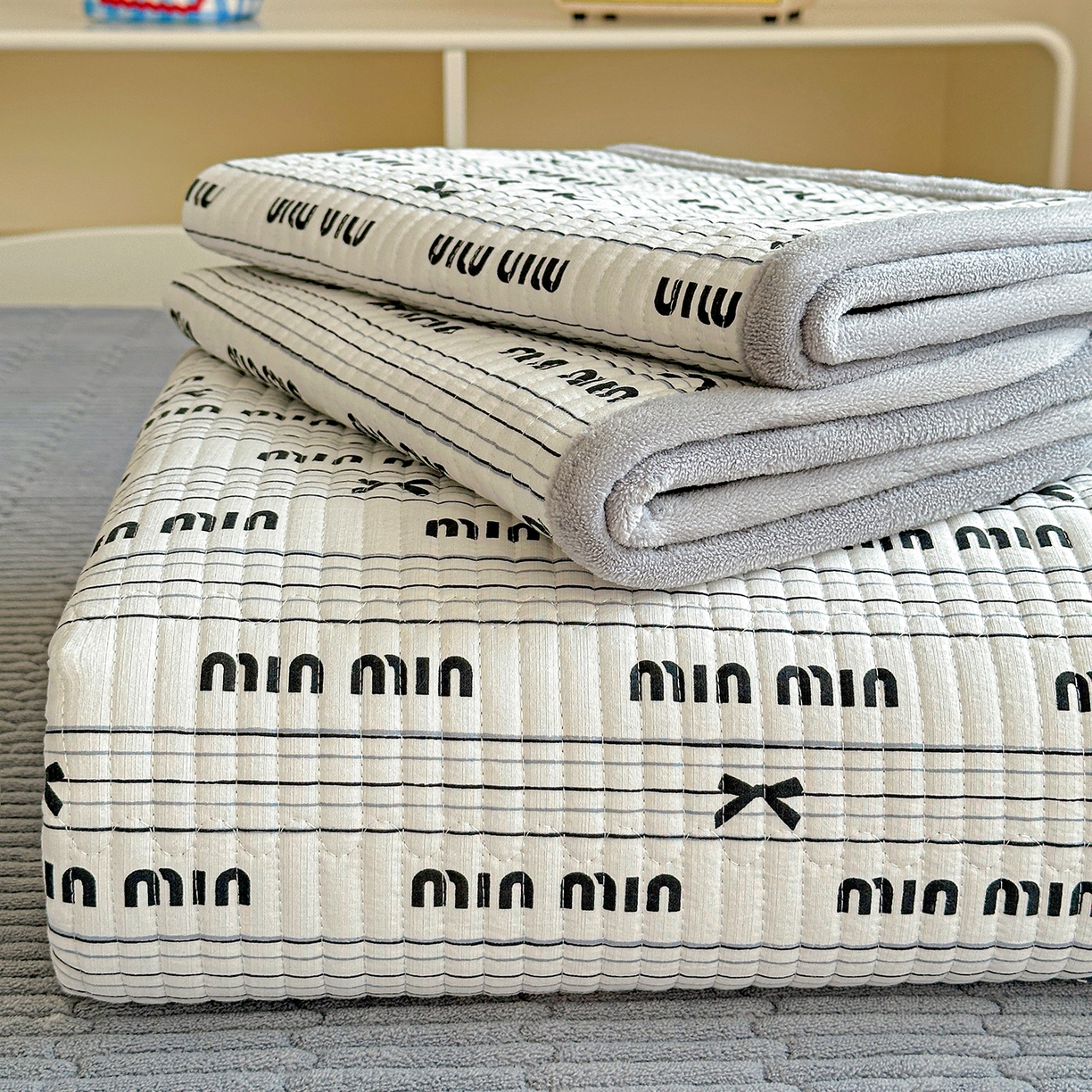 91家纺网 家纺一手货源 找家纺 （总）恒尚居 2026新款双层纱牛奶绒床垫床褥子云感夹棉床单软床垫-秋冬款-链接二