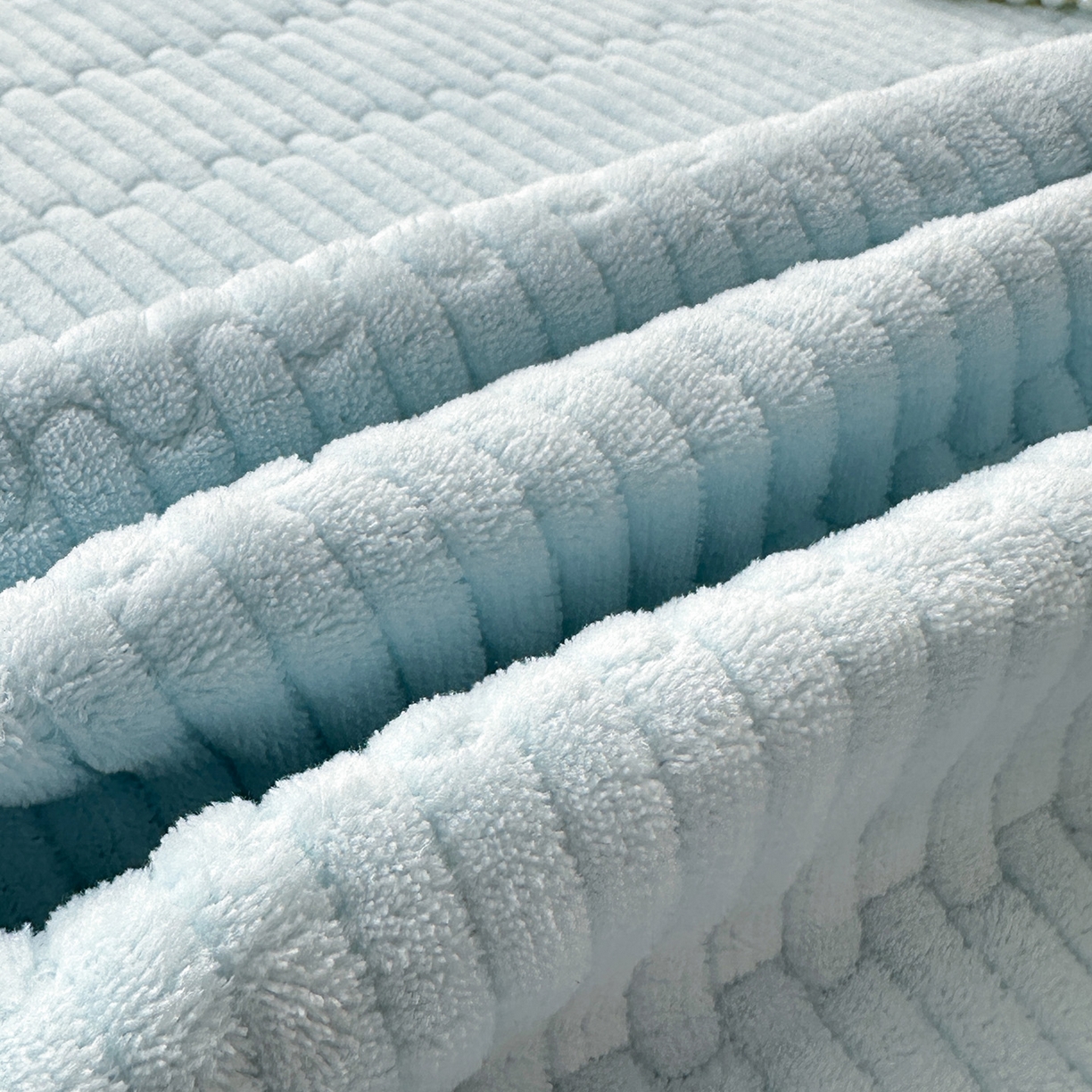 91家纺网 家纺一手货源 找家纺 恒尚居 2026新款双层纱牛奶绒床垫床褥子云感夹棉床单软床垫-秋冬款-链接二 刺猬与兔