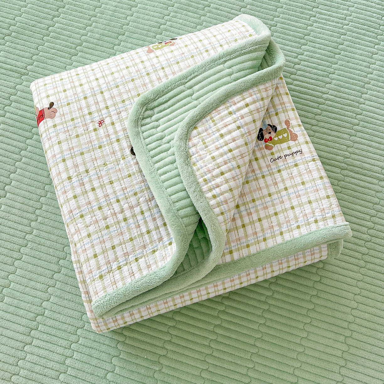 91家纺网 家纺一手货源 找家纺 恒尚居 2026新款双层纱牛奶绒床垫床褥子云感夹棉床单软床垫-秋冬款-链接二 大笨狗